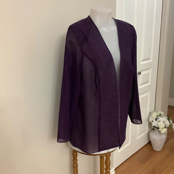 Purple Beautiful shimmery topper L 38-39:bust - Picture 3 of 10